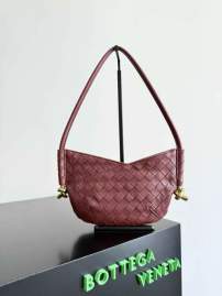 Picture of Bottega Veneta Handbags _SKUfw208747660fw